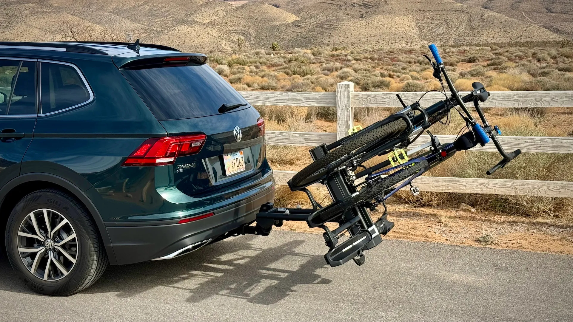 Thule-epos-tilt-away
